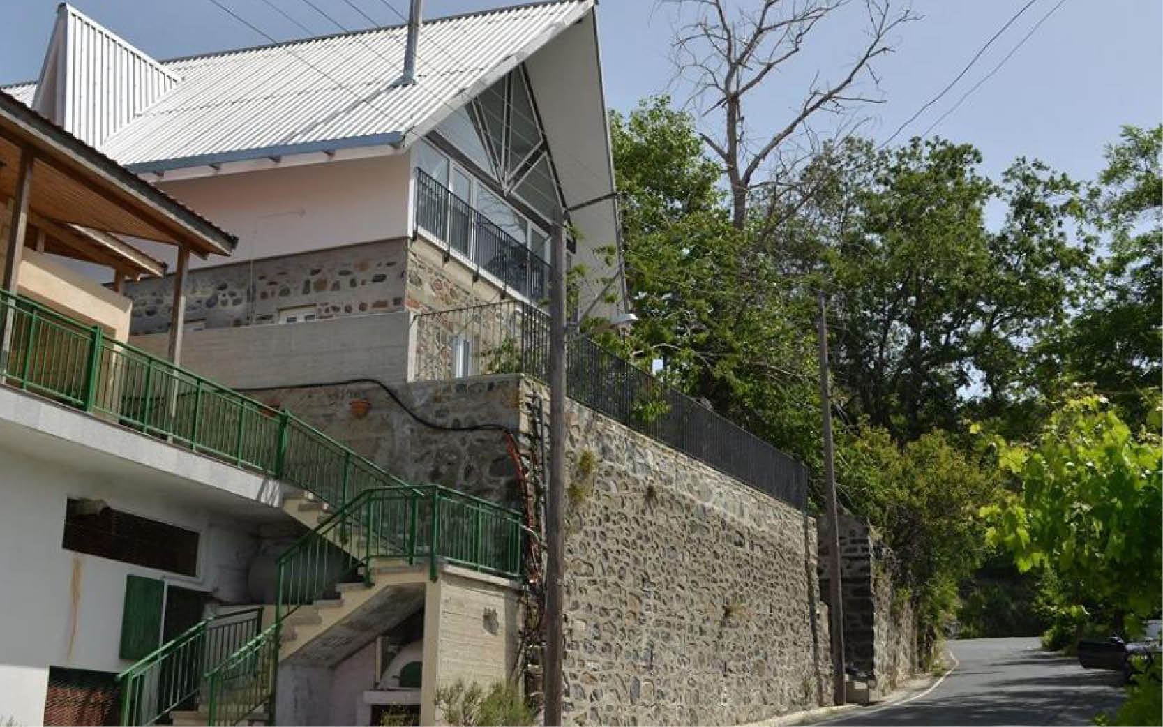 4 Bedroom House for Sale in Prodromos, Troodos