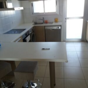 2 bedroom flat for rent in Eden