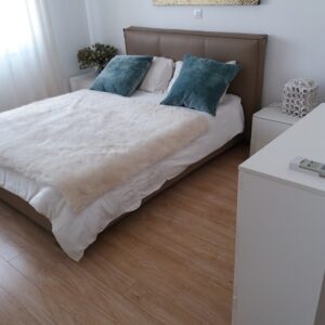 2 bedroom flat for rent in Eden