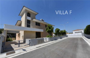 Luxury villa for sale in Pyrgos