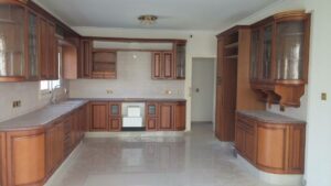 4 bedroom house for sale in Tourist area
