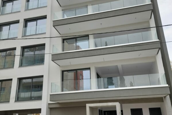 AMBASSADOR SUITES