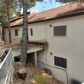 A building for sale in Pano Platres