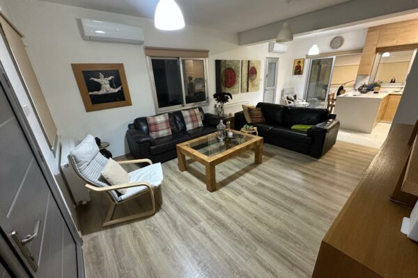 2 Bedroom Semi-detached House