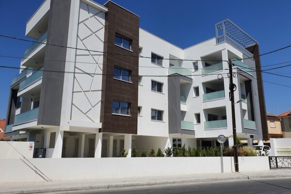 2 Bedroom Apartment for Rent, Potamos Germasogeias, Limassol