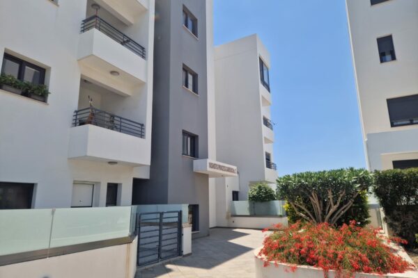 2 -Bedroom Apartment For Sale, Mesa Geitonia – Limassol