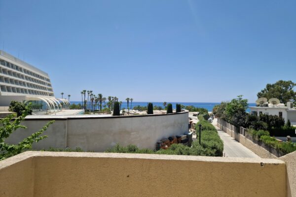 3 Bedroom Villa on the Beachside for Rent, Pyrgos Tourist Area, Limassol