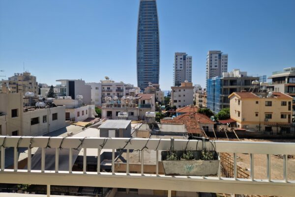 3 Bedroom Apartment For Rent, Neapolis, Limassol