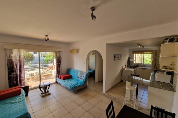 1 Bedroom Flat For Sale, Potamos Germasogeias (Tourist Area), Limassol
