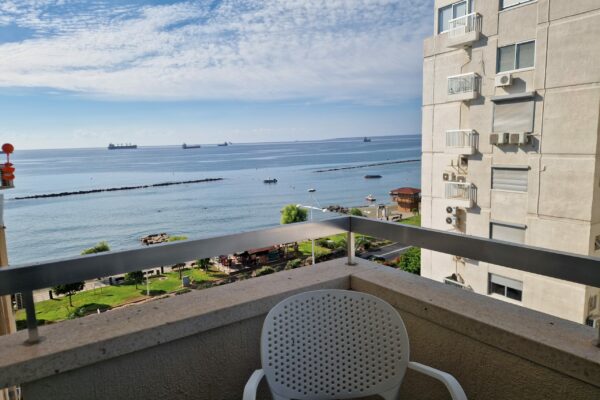 1 Bedroom Apartment For Rent in 28 October Ave., Limassol